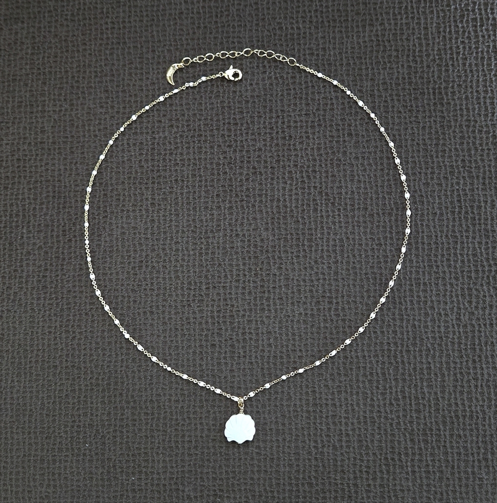 ✨️HP✨️ Luna🌙 Norte Mother of Pearl Clam Shell🐚 Pendant Necklace - NIB - Picture 6 of 16